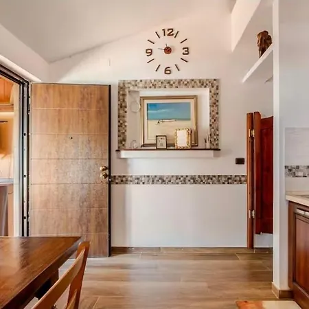 Casa vacanze Deliziosa Casetta Calasetta